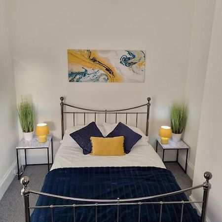 Doll Apartment Монтроз Экстерьер фото